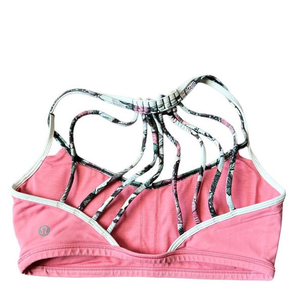 Lululemon Lighten Up Sports Bra Size 6 - Picture 4 of 6